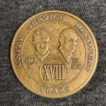 18 Yrs Bill and Bob Bronze Medallion